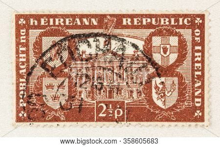 Seattle Washington - March 29, 2020: Close Up Of 1949 Postage Stamp Featuring Leinster House And Cre