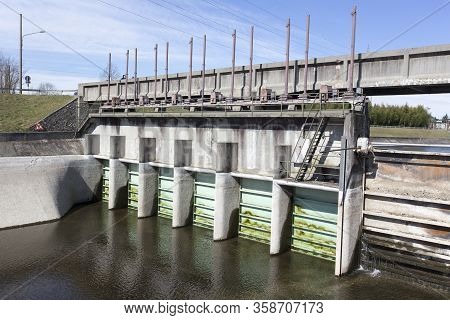 Tornavento Hydroelectric Power Plant
