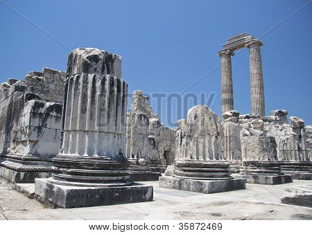 Apollon Tapınağı
