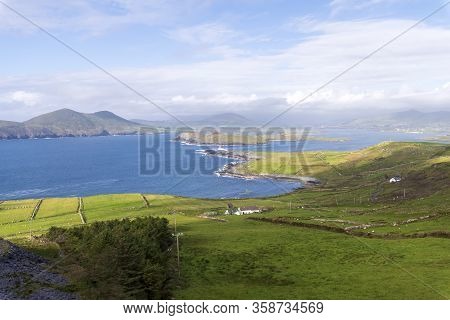 Beautiful View Of Valentia Island Lighthouse At Cromwell Point. Locations Worth Visiting On The Wild