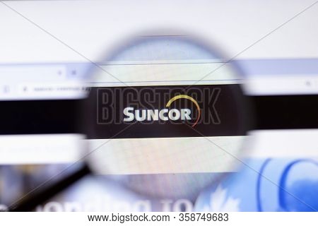 Saint Petersburg, Russia - 29 March 2020: Suncor Energy Business Company Logo Visible On Screen. Cor