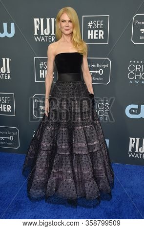 LOS ANGELES - JAN 12:  Nicole Kidman arrives for the 25th Annual Critics' Choice Awards on January 12, 2020 in Santa Monica, CA