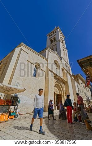 Jerusalem, Israel - May 18, 2016: Wide Lens Shot Of The Lutheran Church Of The Redeemer In The Old C