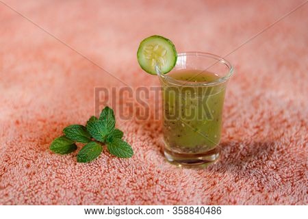 Healthy Green Mango Juice