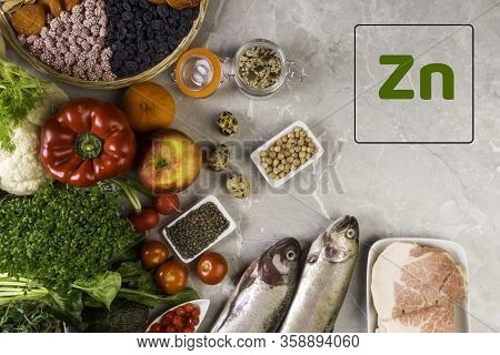 Selection Foods With Anti Inflammatory Vitamins A, B, C, D, E. K, Zn, Best Vitamins For Fighting Inf