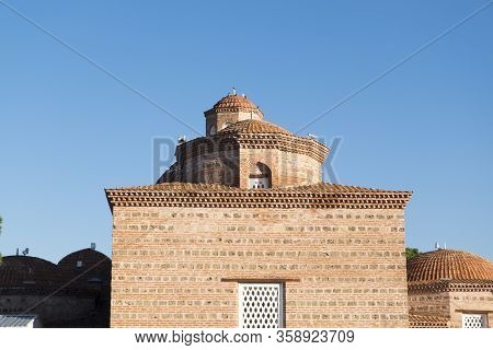 There Is An Ancient,medieval Mosque In İznik Bursa