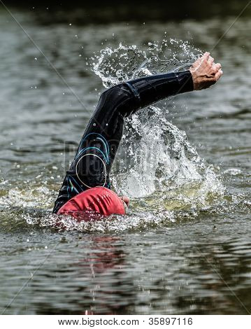 triatlon v plavání