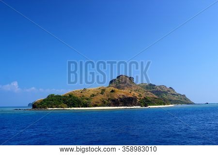Wonderful Day: Beautiful Islands In The Pacific Ocean / Travelling With The Ferry From Fiji / Viti L