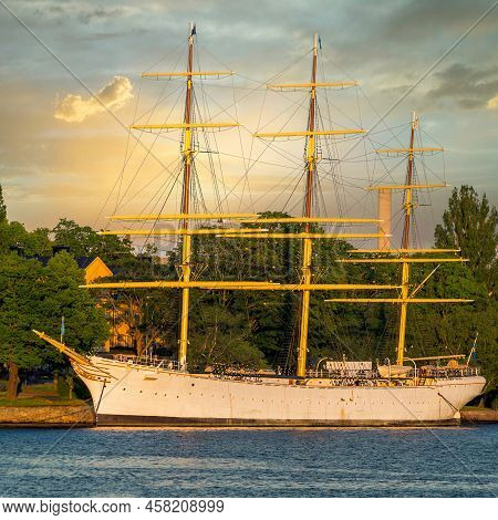 Af Chapman Sailing Vessel, A Full Rigged Steeled Ship Constructed In1888, And Moored On The Western 