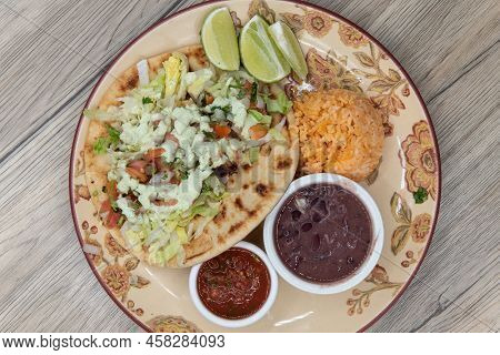 Central American Cuisine For A Hearty Appetite.