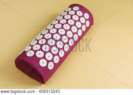 Textured Surface, Massage Roller Kuznetsov Aplikator To Relax Muscles Of Neck, Back And Legs, Acupun