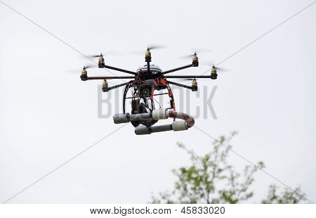 Flying autostabilizzante