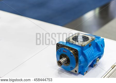 Oil Injection Screw Air Ends Or Screw Block Or Oil Lubricated Rotary Screw For Produce Pressured Air