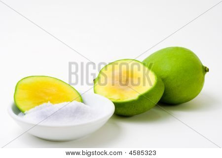 Grøn Mango skåret