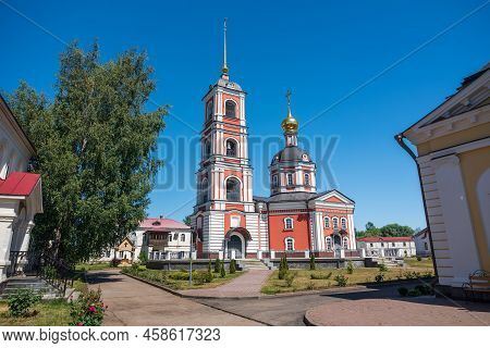 Trinity Cathedral In Rostov, Yaroslavl Region, Russia.