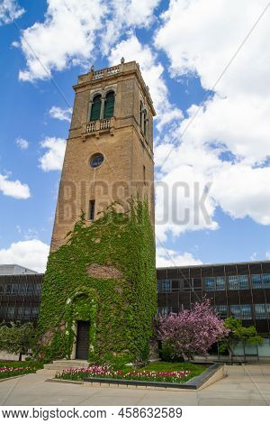 Madison, Wi, Usa May 16 2022: Carillon Tower At The University Of Wisconsin Madison Campus In Spring
