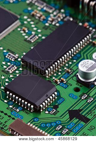 Microchip su circuito stampato