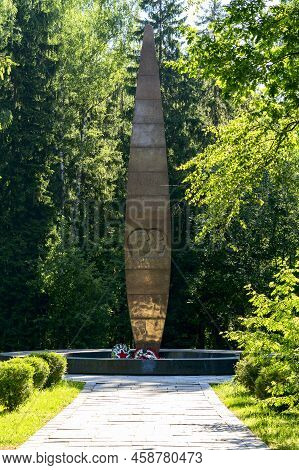 Russia, Vladimir Region, June 20 2022, Memorial Complex At The Site Of The Death Of Yuri Alekseevich