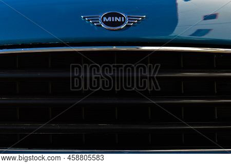 Mini Cooper Chrome Metal Logo, Luxury Mini Blue Car In Istanbul City, December 24 2021 Istanbul Pend