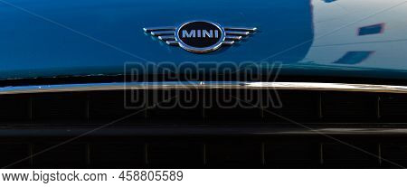 Mini Cooper Chrome Metal Logo, Luxury Mini Blue Car In Istanbul City, December 24 2021 Istanbul Pend