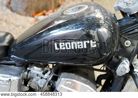 Bordeaux , Aquitaine  France - 07 25 2022 : Leonart Motors Classic Motorbike Vintage Motorcycle Bran