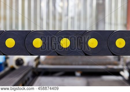 Cable Chain With Wires To Protect Cables And Fiber.
