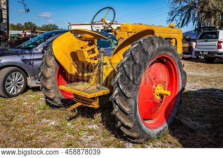 Fort Meade, Fl - February 23, 2022: 1951 Minneapolis-moline Model R At Local Tractor Show
