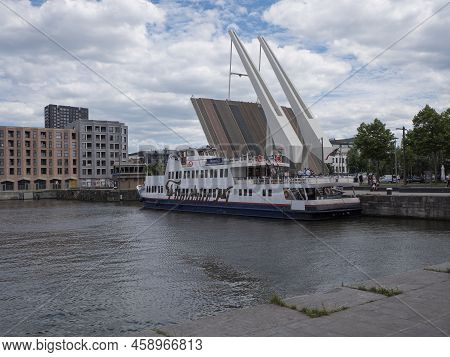 Antwerp, Belgium, 02 July 2022, Flandria 24, A Tourist Ship Sailing On The River Scheldt In Antwerp