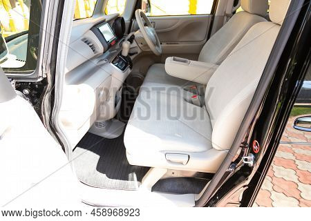 Novosibirsk, Russia -  July 29, 2022:   Honda N-box, Interior Of New Modern  Car With Automatic Tran