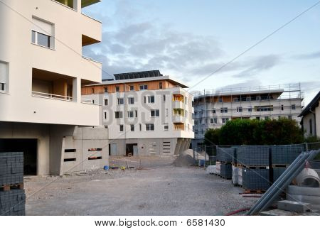 Edifícios em construção