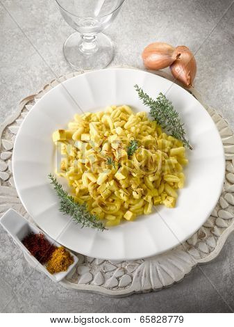 malloreddus pasta with mozzarella onions and saffron
