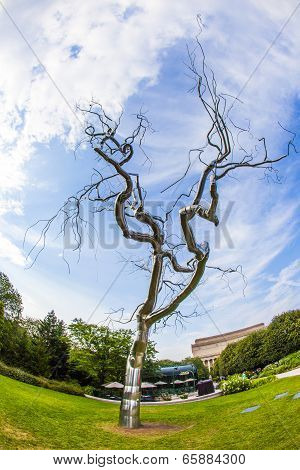 Metal Tree, 