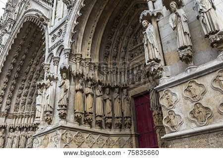 cathedral of Amiens, picardie, france