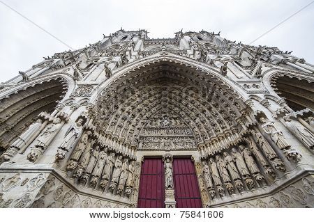 cathedral of Amiens, picardie, france