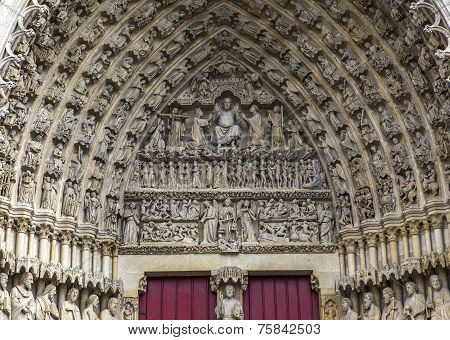 cathedral of Amiens, picardie, france