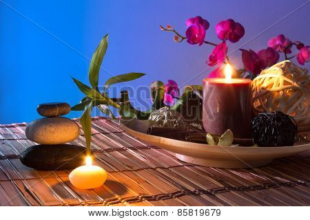 Popurrí, bowl, dried flowers, candles , cinnamon