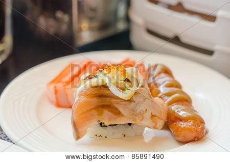 Salmon Roll Sushi