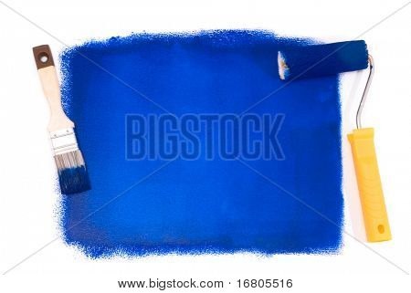 Sininen paintroller ja sivellin