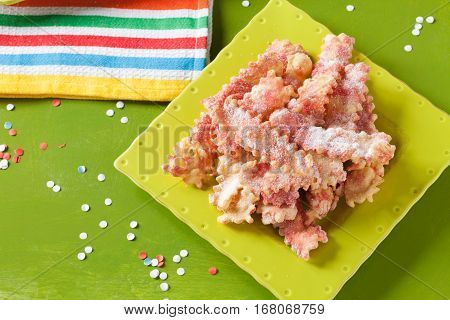 Mardi Grass Snack