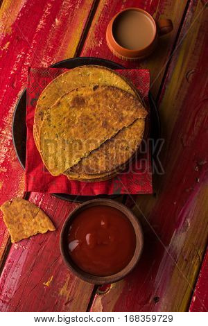 Indian famous delicious Fenugreek khakra or kasuri methi, gujarathi or gujrati snacks