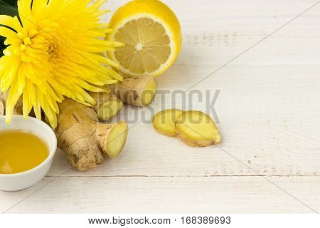 Ginger With Lemon And Honey