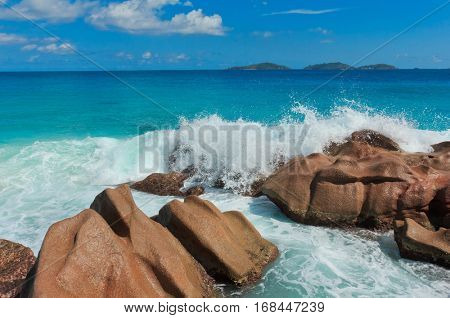 Natural Wonder Rocky Beach 