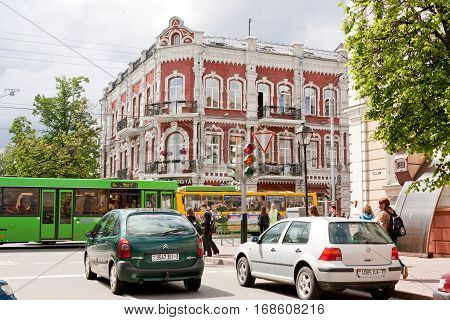 Gomel, Belarus, May 18, 2010: The Old Building With Beautiful Architecture At The Crossroads Of Stre