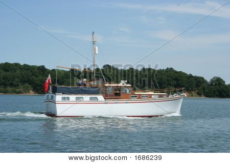 Moottorivene Tarkastele River Orwell