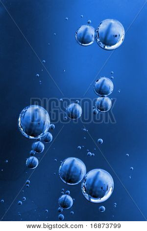 Bolle nel liquido - sfondo natura astratta