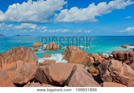 Violent Surf Sunlit Sea Foam 
