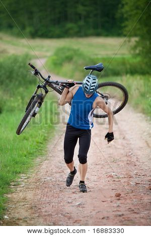 Ausführen von Konkurrent Radfahrer mit Fahrrad