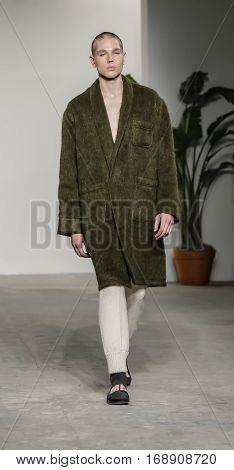 New York Fashion Week: Men’s Palmiers Du Mal Fw 2017 Collection