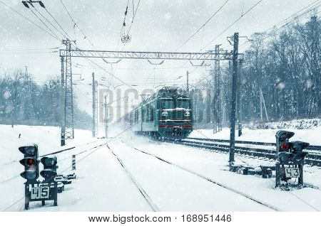 Railage, the movement of freight train on a snowy day