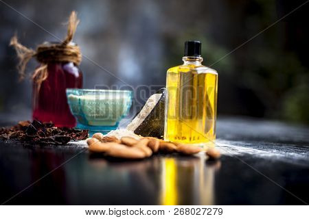 Close Up Of Herbal Face Pack For Removing Black And White Heads On Wooden Surface I.e. Multani Mitti